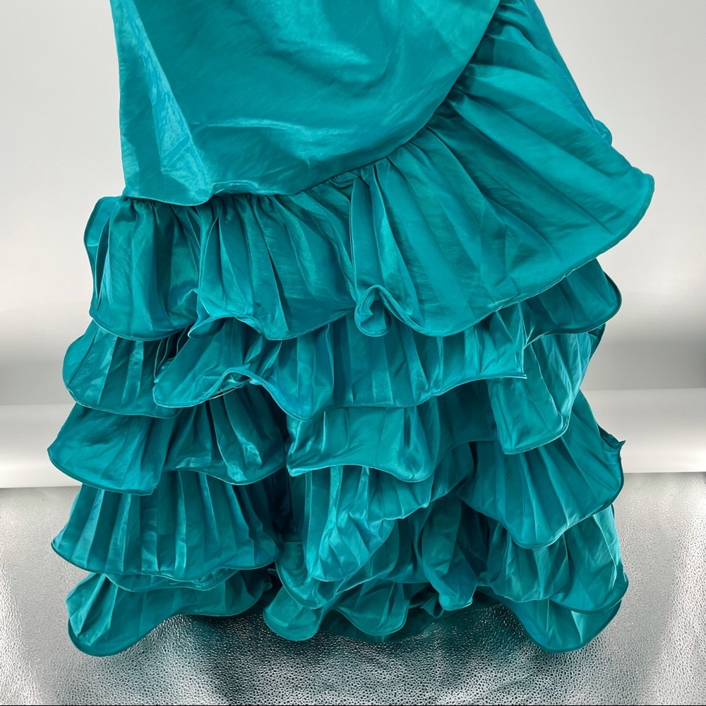 Cinderella Divine Formal Dress - Picture 2 of 6